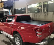 Nap thung Mitsubishi triton