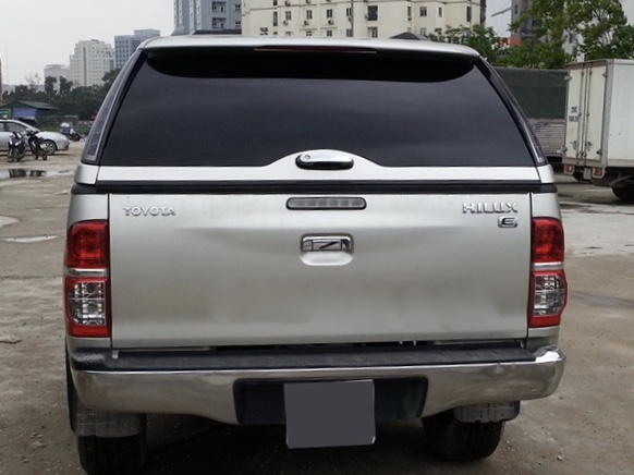 Nắp thùng cao Toyota Hilux