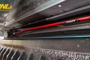 Thanh trợ lực bửng sau Ford Ranger 2023