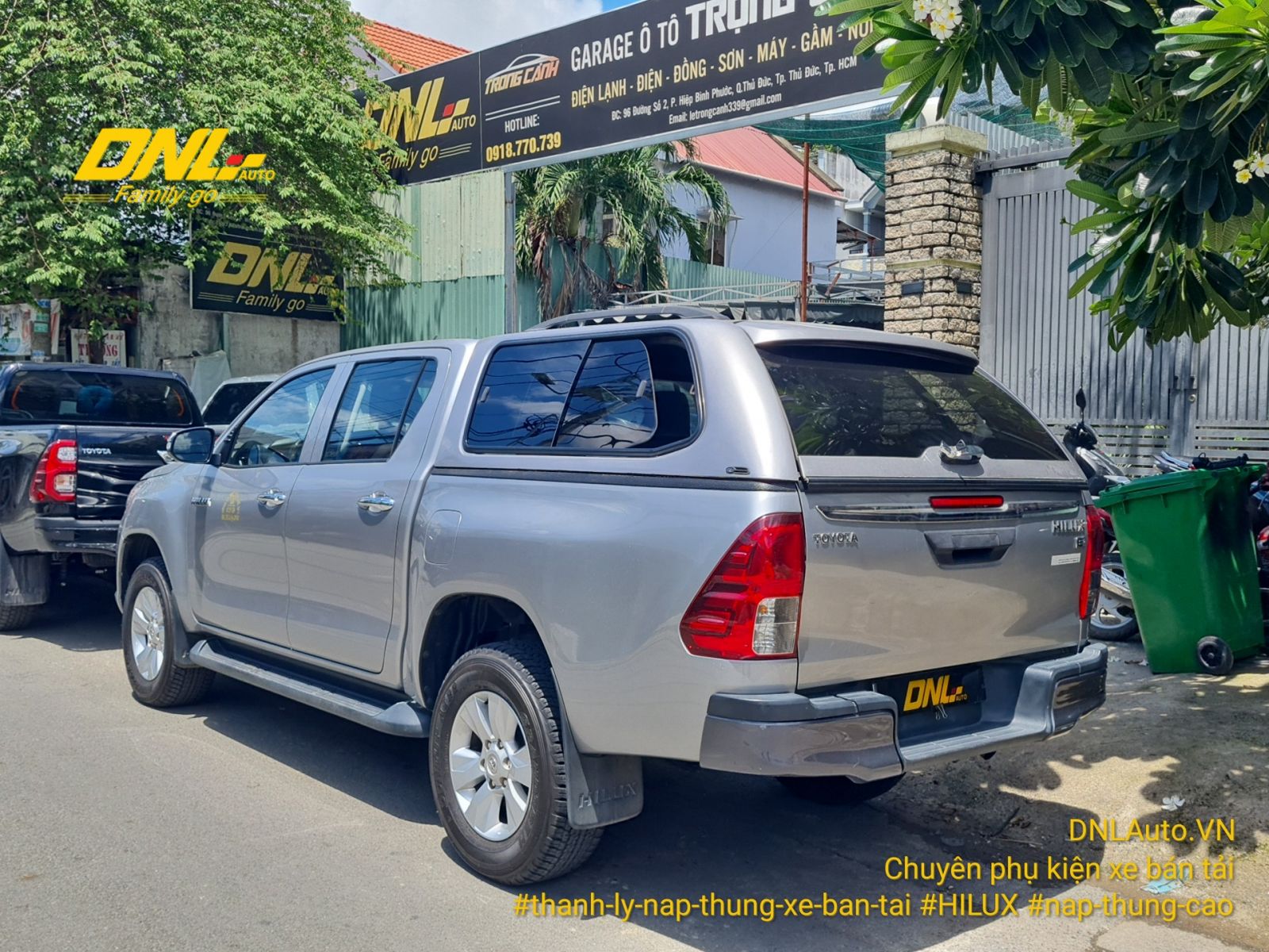 Thanh lý Nắp thùng cao HILUX kính lùa 