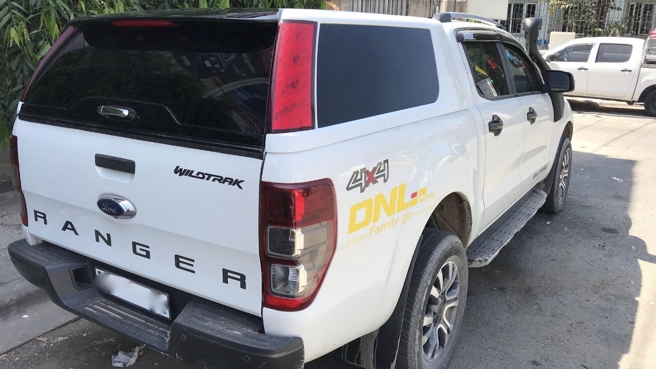 nắp thùng cao ford ranger wildtrak