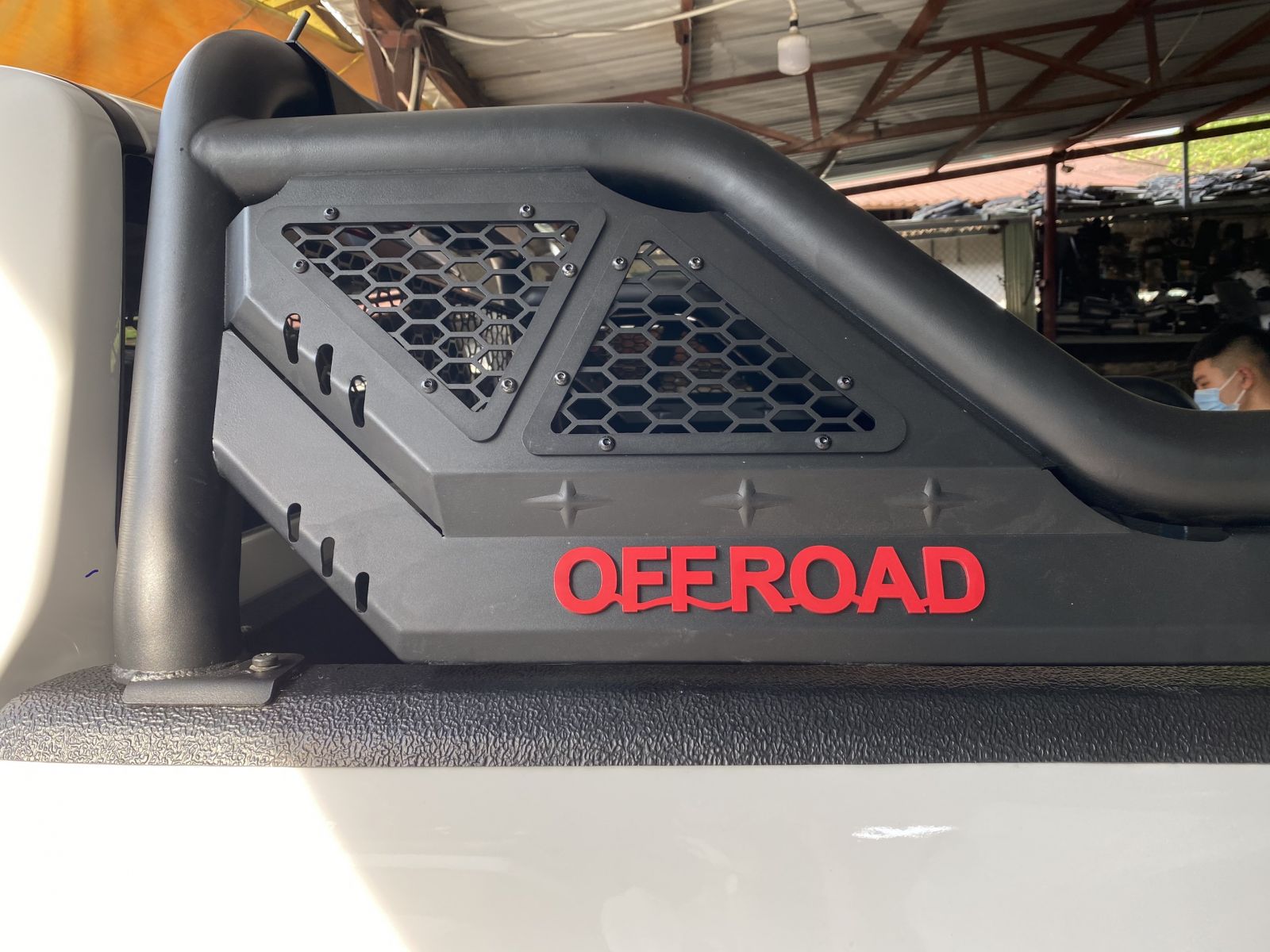 Thanh thể thao Offroad chữ đỏ