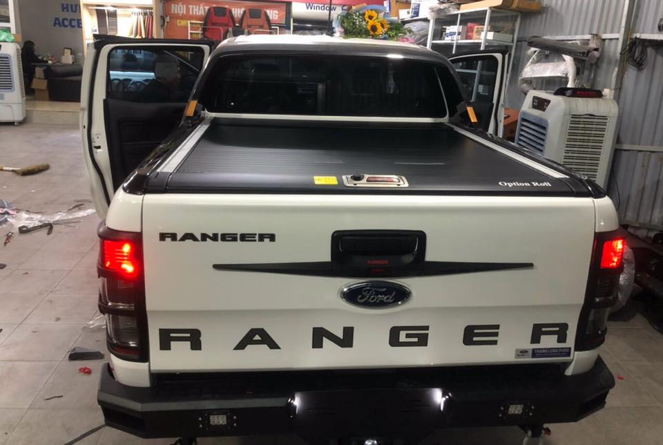 nắp thùng cuộn Option roll cho Ford Ranger