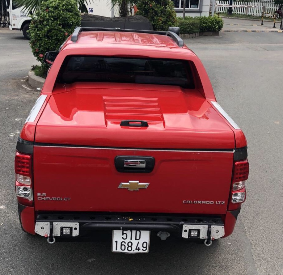 Nắp thùng thấp Chevrolet Colorado