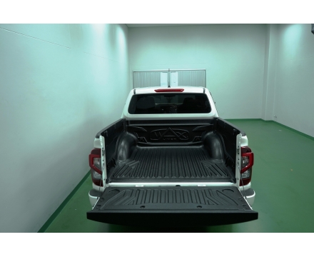 Lót Thùng Xe Bán Tải Nissan Navara 2021+