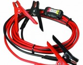 10 vật dụng hữu ích nên trang bị trên xe ô tô