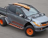 Mitsubishi Triton độ khác thường trong trường đua F&F